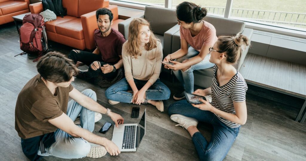 soft skills build relationships with co-workers